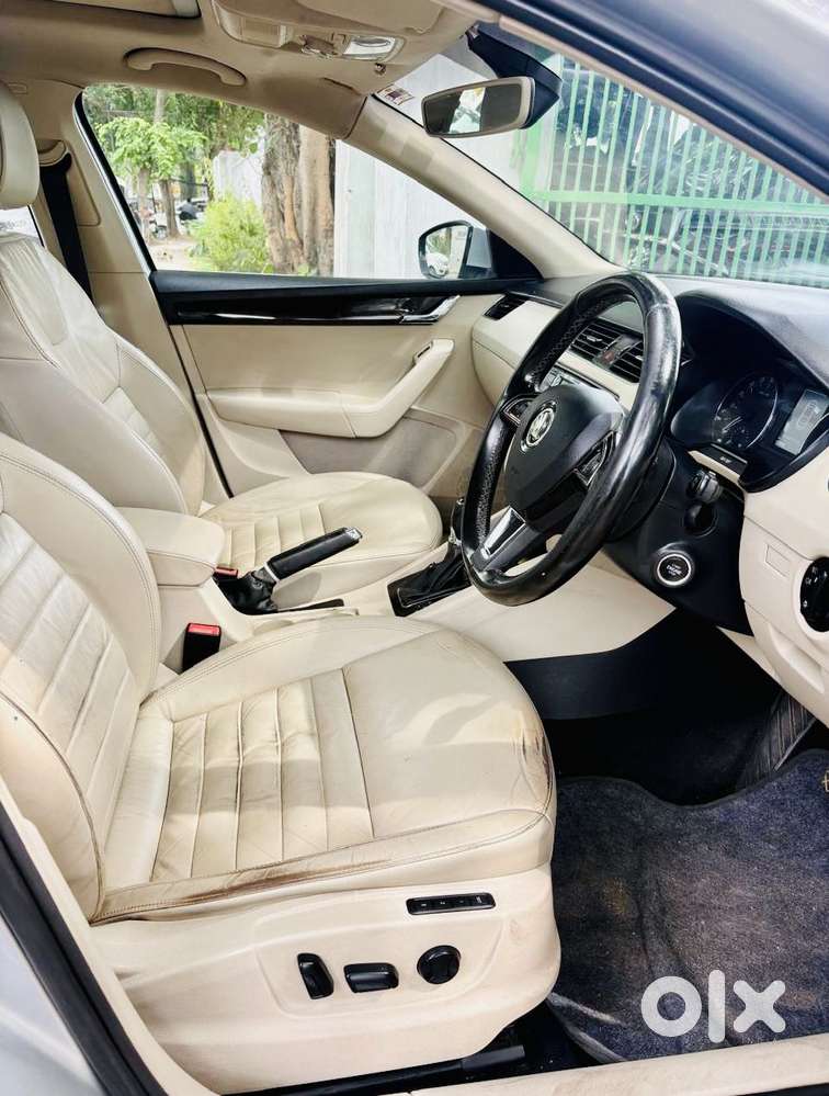 Skoda Octavia 2.0 Tdi At Onyx, 2017, Diesel