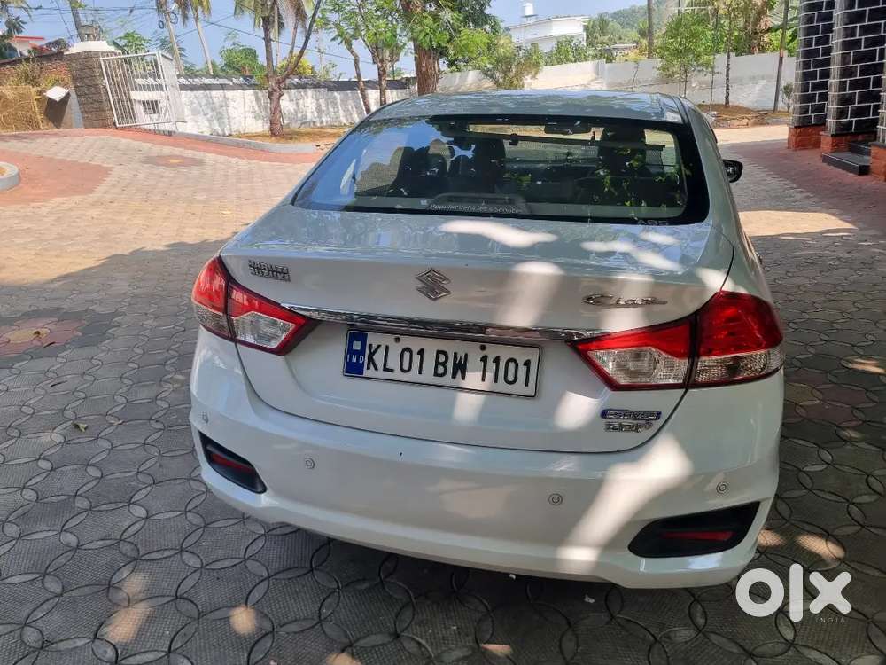 Maruti Suzuki Ciaz 2015 Diesel 105242 Km Driven