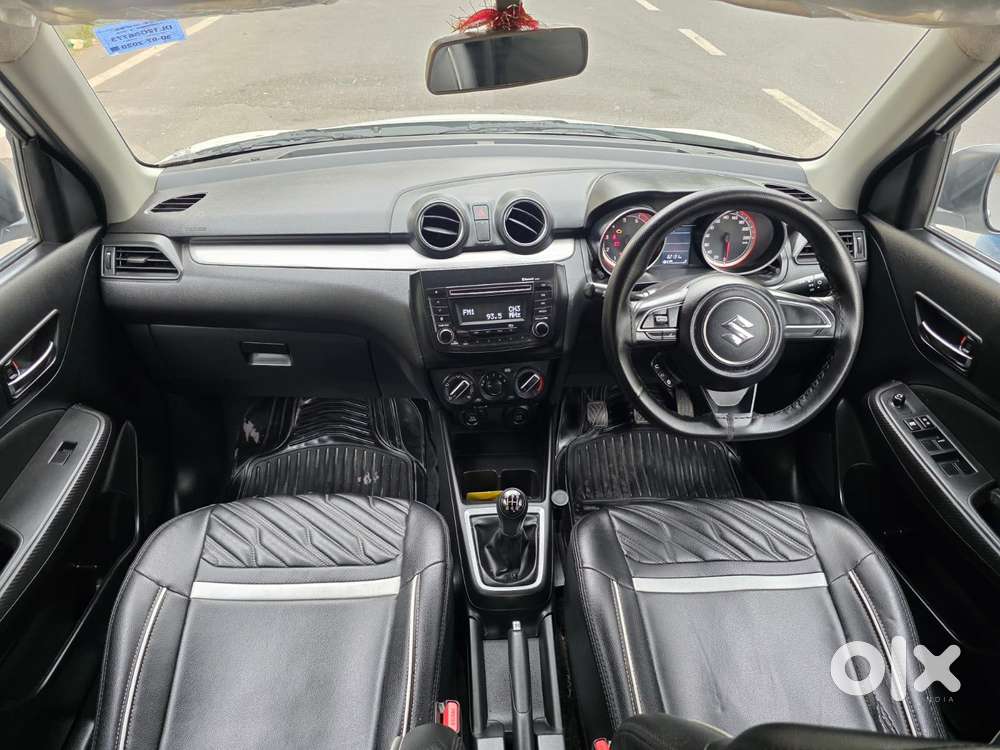 Maruti Suzuki Swift Vxi Optional, 2020, Petrol