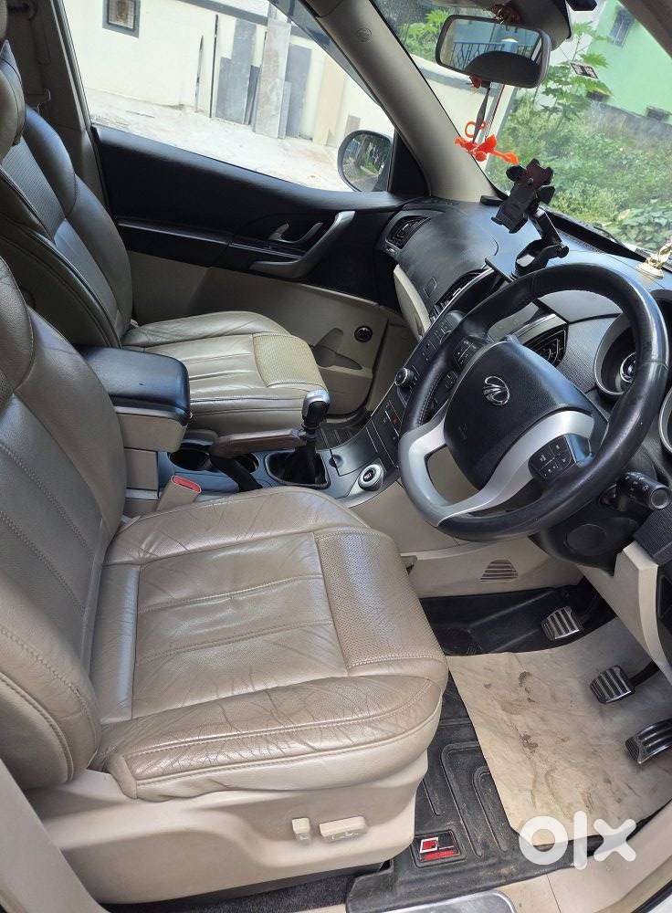 Mahindra Xuv500 2.2 W10, 2016, Diesel
