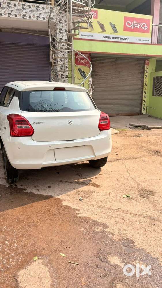Maruti Suzuki Swift 2022 Petrol Well Maintained