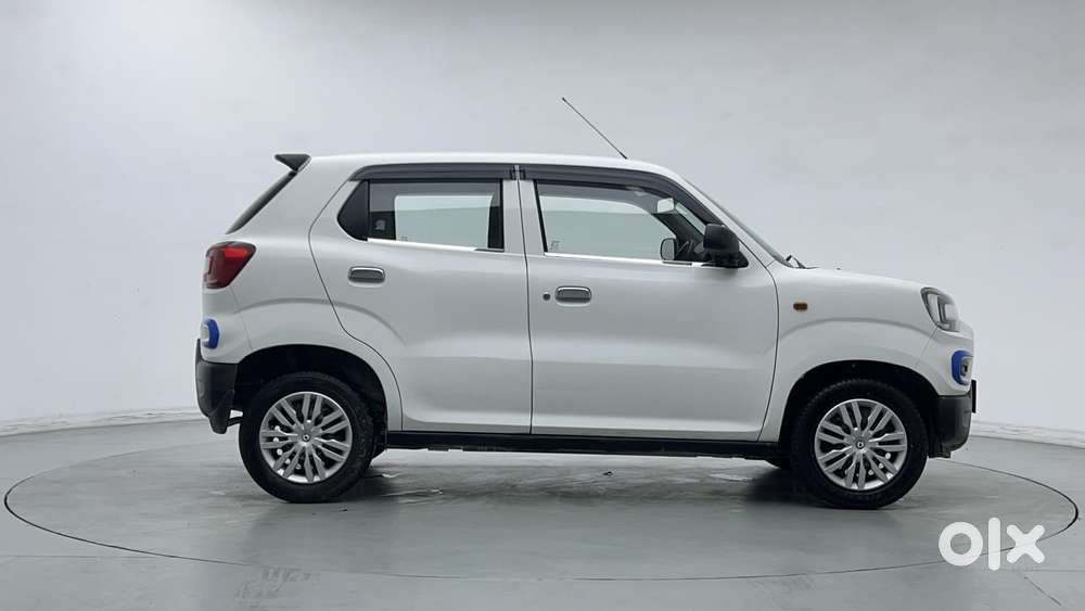 Maruti Suzuki S-presso Vxi Opt, 2022, Petrol