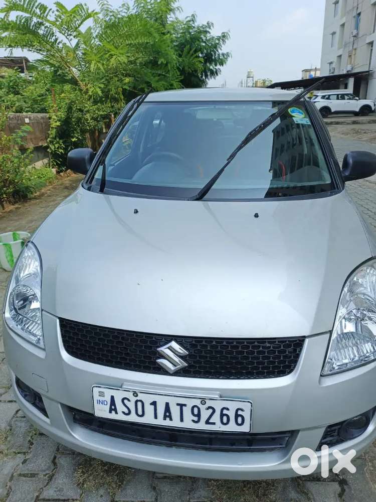 Maruti Suzuki Swift Dzire 2011