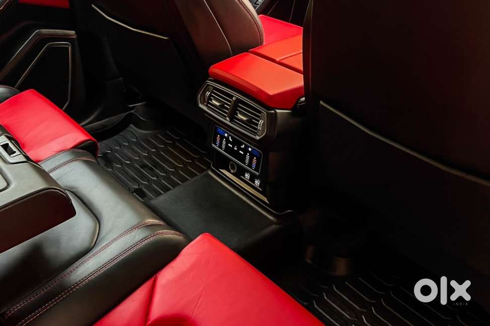 Lamborghini Urus, 2021