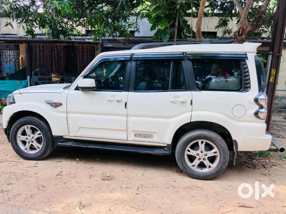 Scorpio S10 In Mint Condition