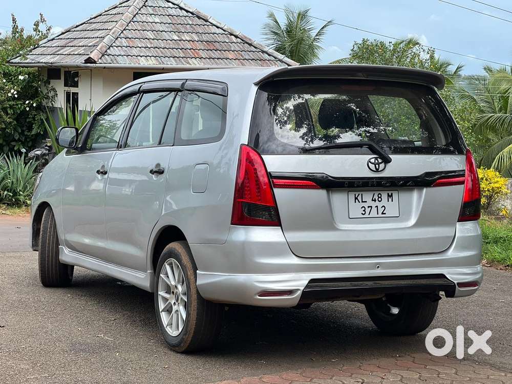 Toyota Innova 2.5 Ev Cs 7 Str Bsiv, 2010, Diesel
