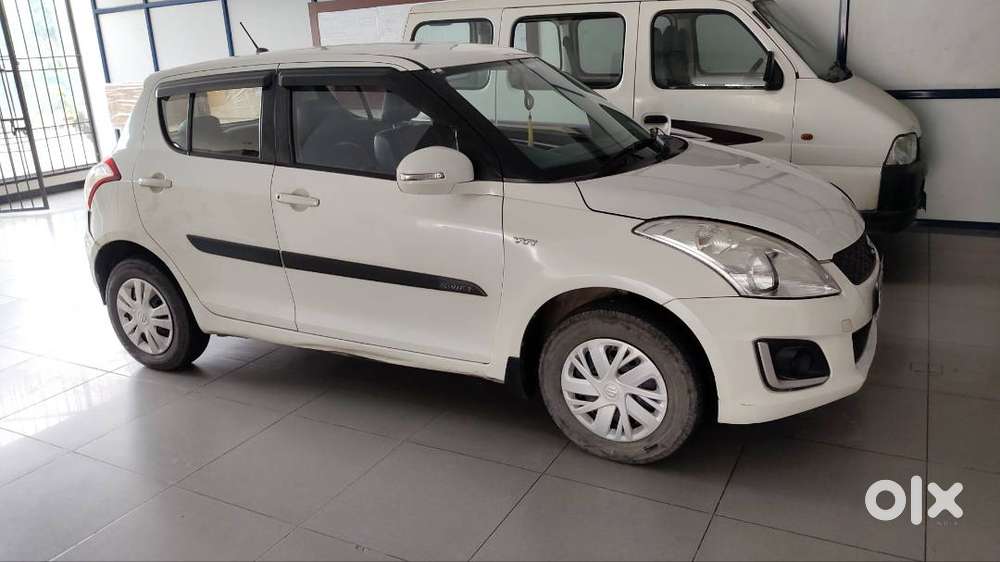 Maruti Swift Vxi Abs 2015 Petrol