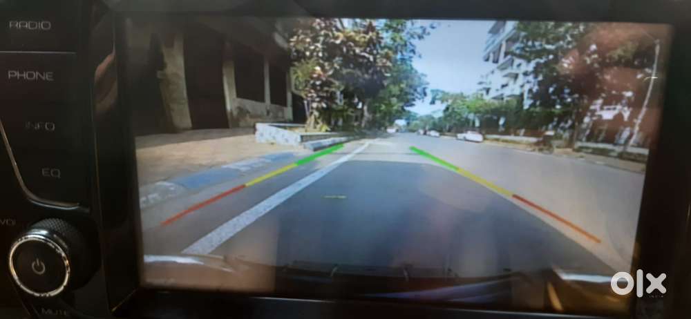 Mahindra Tuv 300 T10, 2020, Diesel