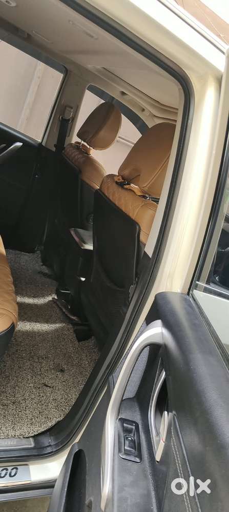 Mahindra Xuv500 W11 Option, 2018, Diesel