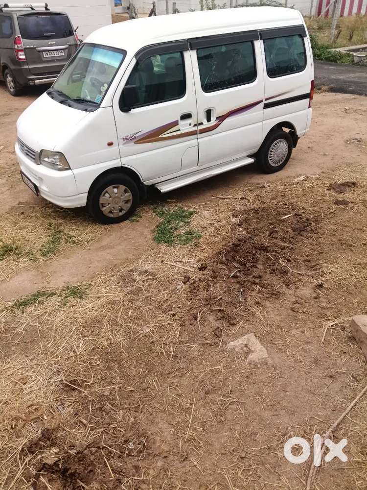 Maruti Suzuki Versa 2009