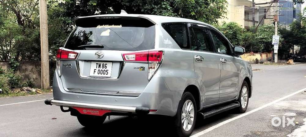 Toyota Innova Crysta 2.4 V 7 Str, 2016, Diesel