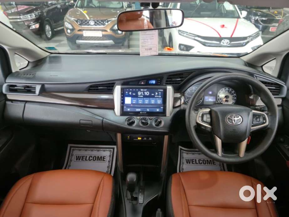 Toyota Innova Crysta 2.8 Gx At 8s, 2016, Diesel