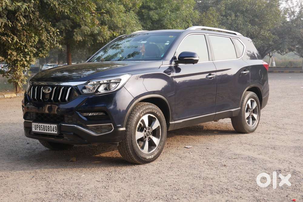 Mahindra Alturas G4