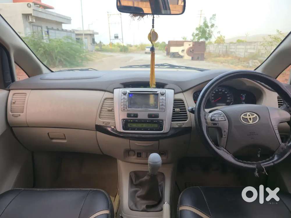 Toyota Innova Diesel 2013 Z Model