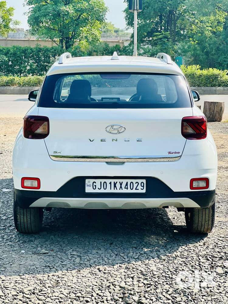 Hyundai Venue Sx Plus Turbo Dct, 2020, Petrol