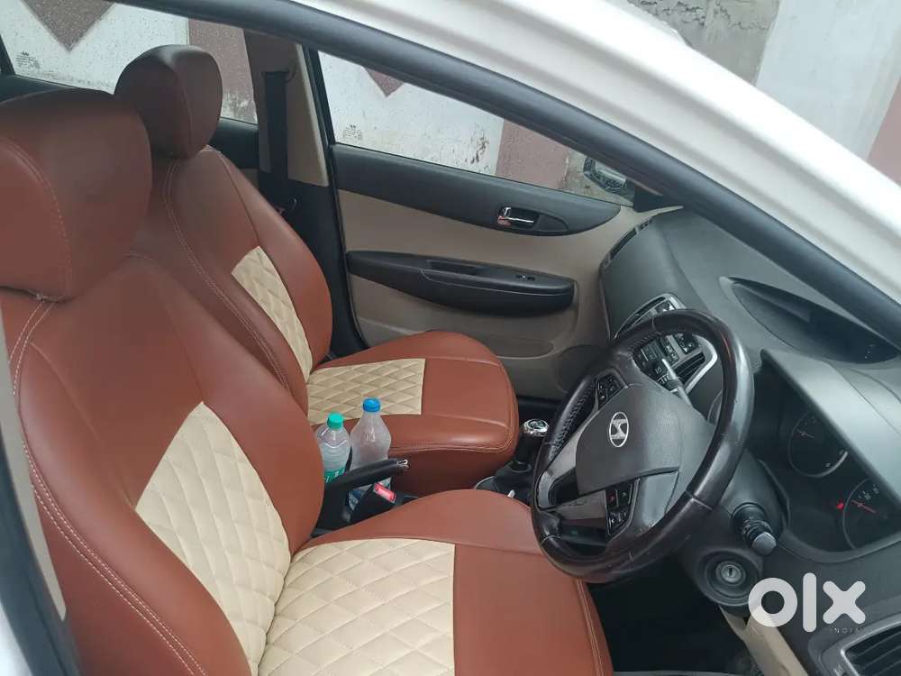 Hyundai I20 Sportz Diesel Car 2012
