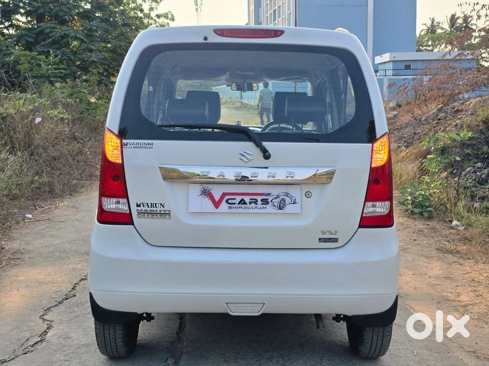 Maruti Suzuki Wagon R Vxi Amt1.2, 2017, Petrol