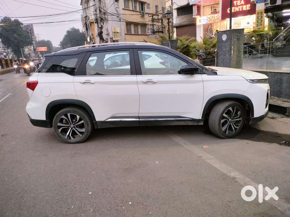 Mg Hector Sharp Pro 1.5 Turbo Mt Dual Tone, 2024, Petrol