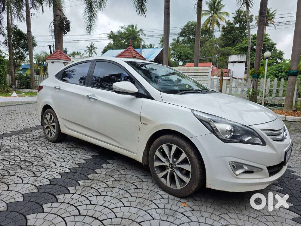 Nri Owned 2015 Hyundai Fluidic Verna For Sale.