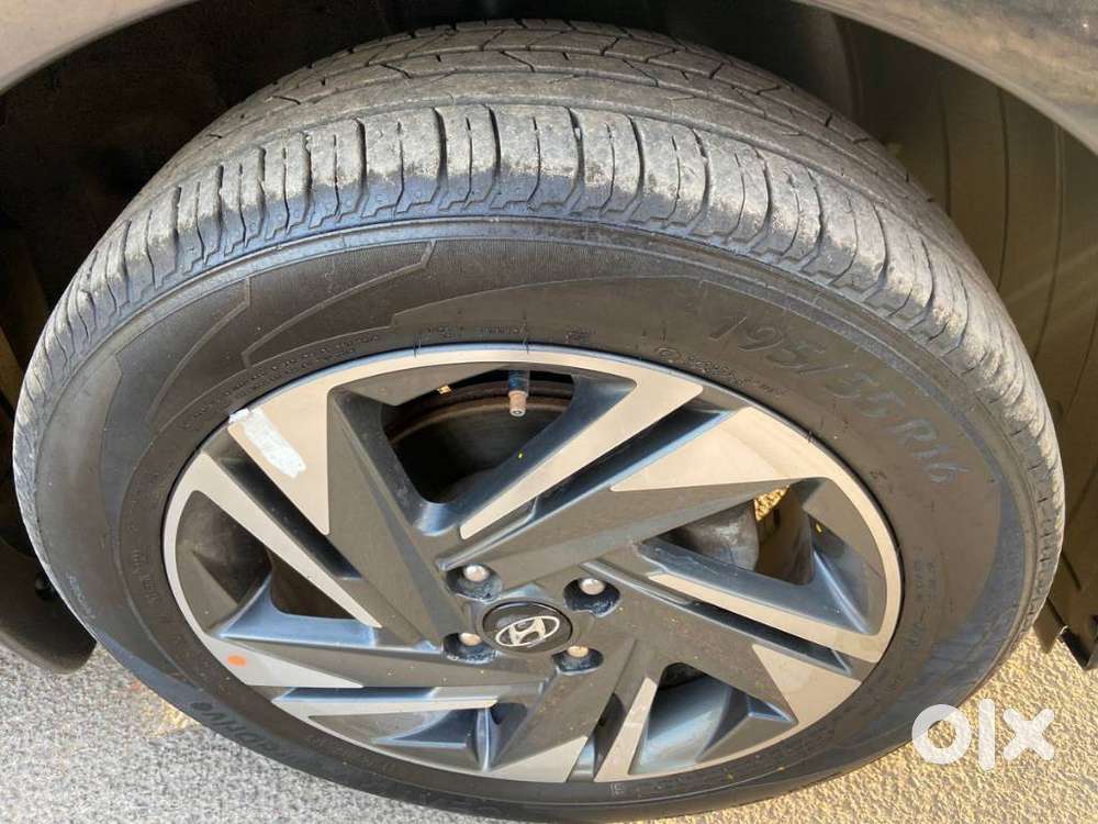 Hyundai New I20 1.2 Asta Mt, 2023, Petrol