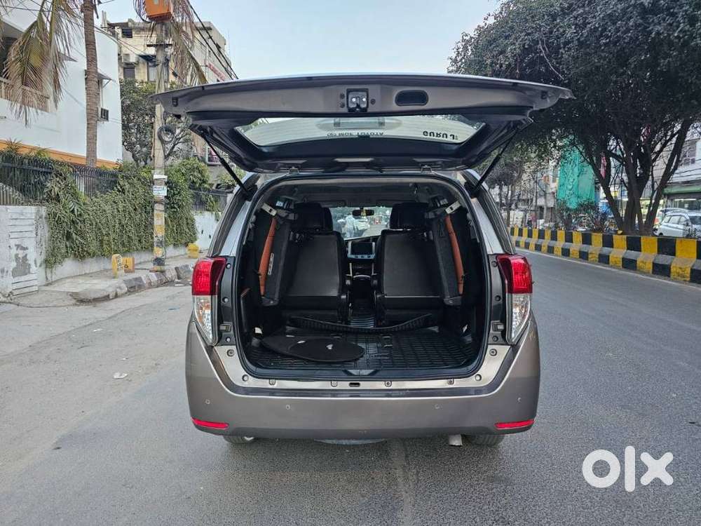 Toyota Innova Crysta 2.8 Gx At, 2020, Diesel