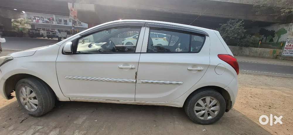 Hyundai I20 Spotz 2013 Car