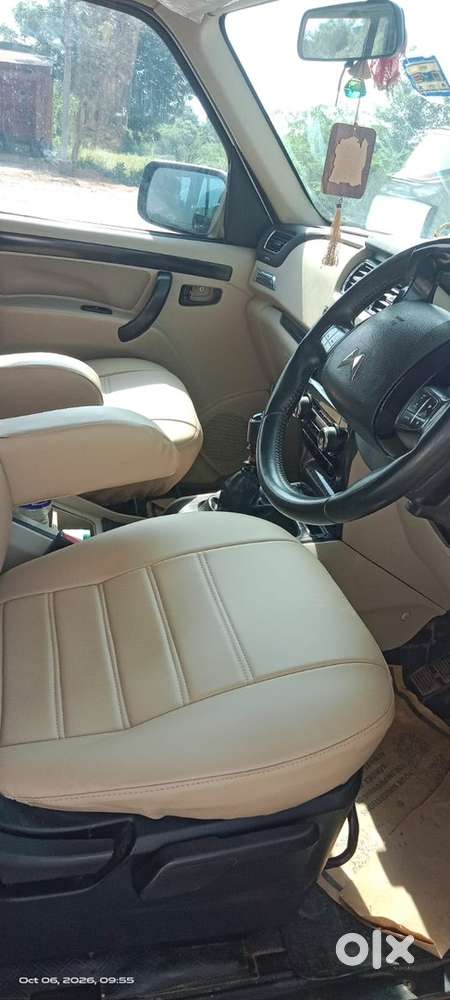 Mahindra Scorpio Classic 2023