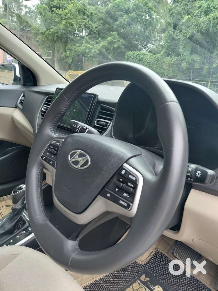 Hyundai Verna Sx 1.5 Petrol Ivt, 2023, Petrol