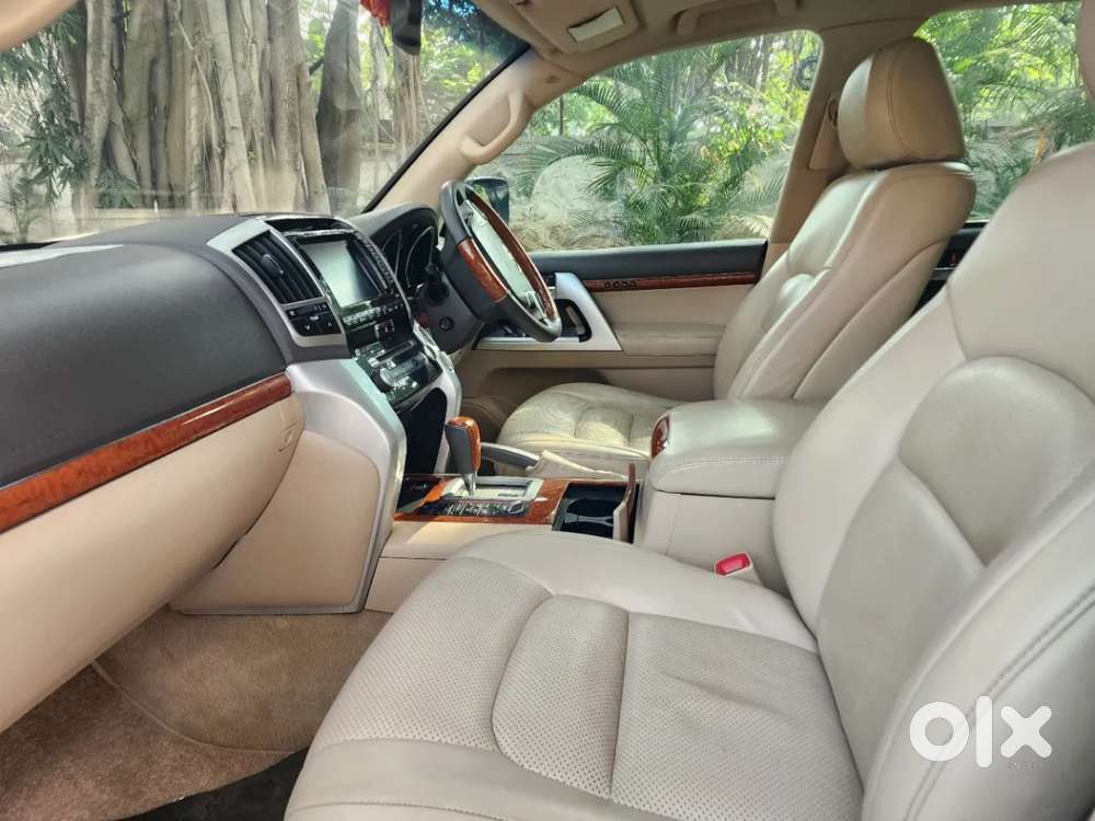 Toyota Land Cruiser [ ] 4.5 Vx Lc 200, 2015, Diesel
