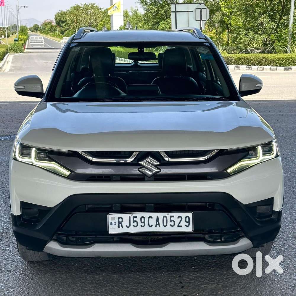 Maruti Suzuki Brezza Zxi S-cng, 2023, Petrol