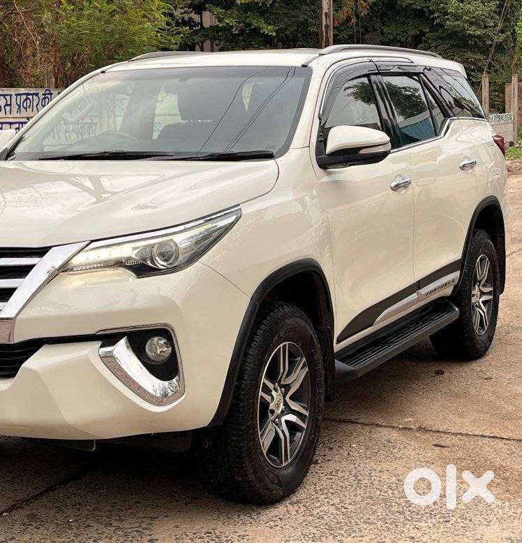 Toyota Fortuner 4x2 At 2.8 Diesel, 2017, Diesel