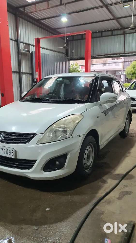 Maruti Suzuki Dzire 2015 Diesel 77100 Km Driven