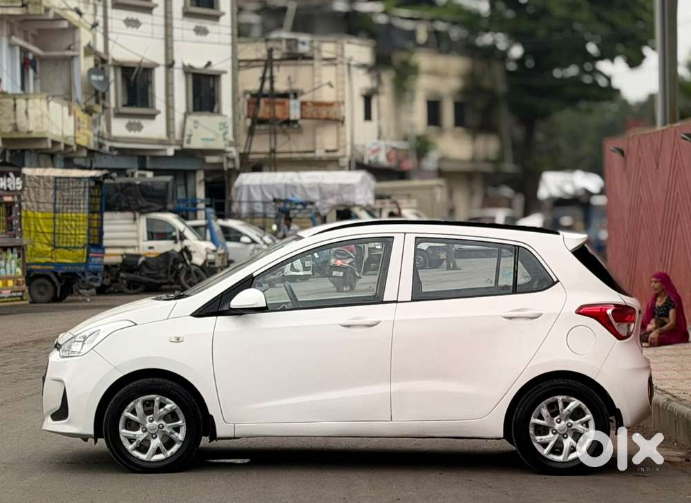 Hyundai I10 Magna Automatic, 2019, Cng & Hybrids