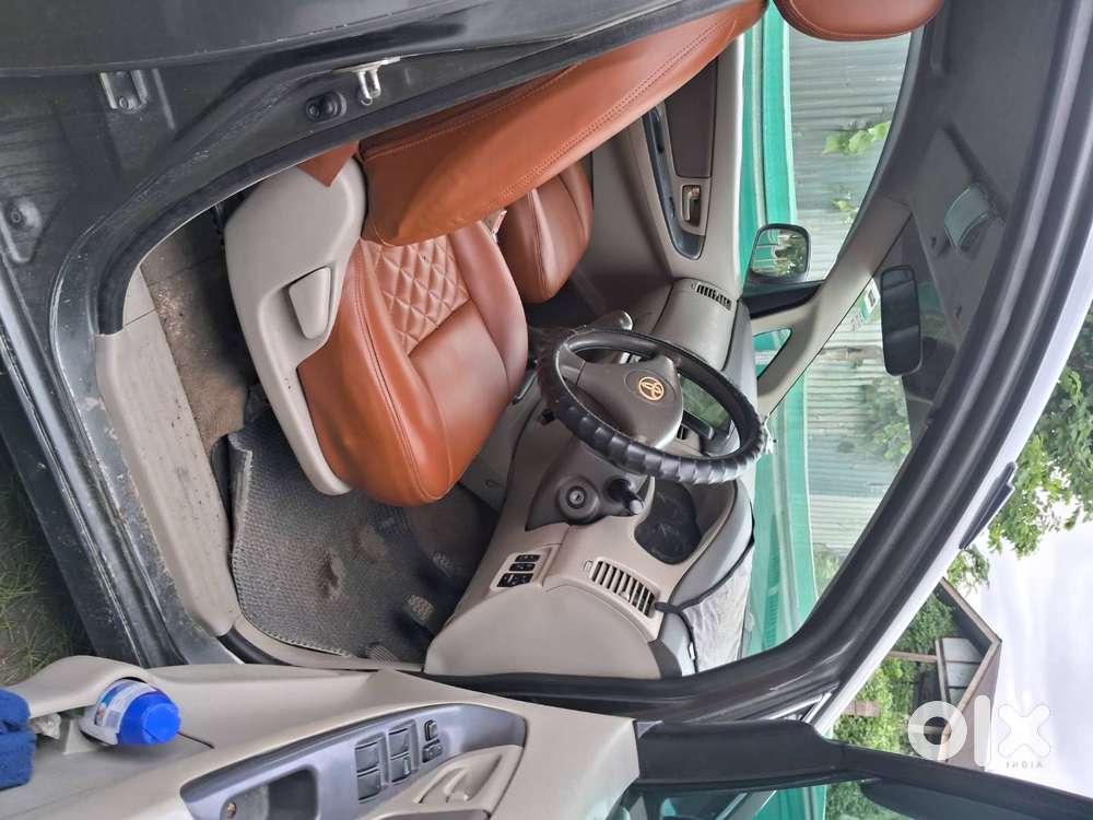 Innova 2.5g Sell/exchange.  If Exchange With Car Then Add Cash.