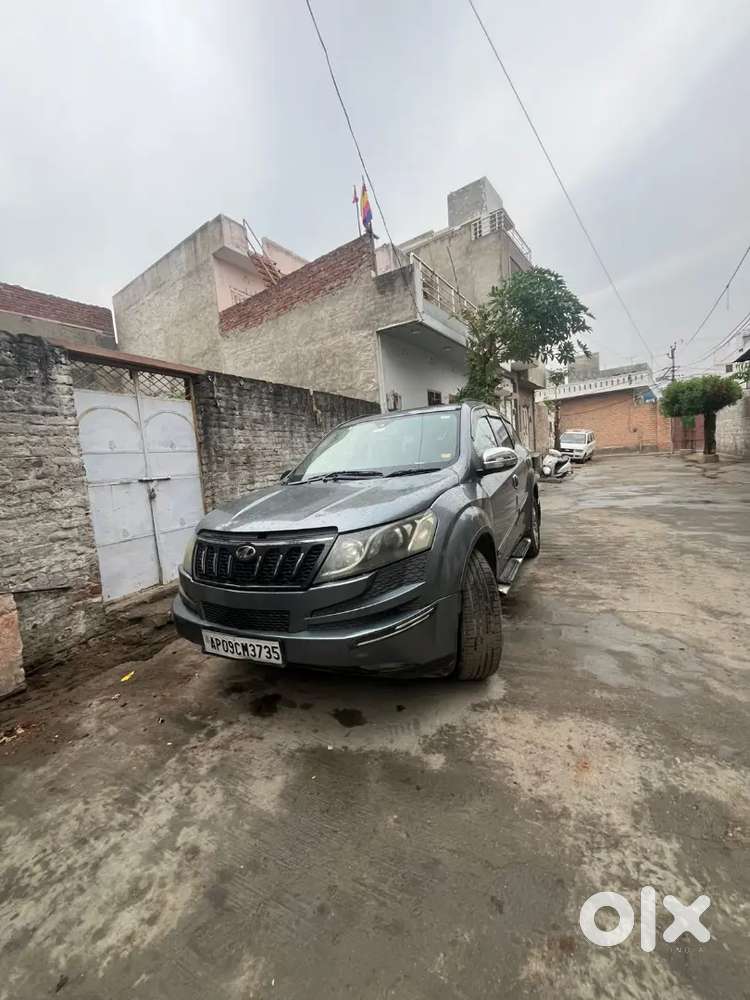 Mahindra Xuv500 2013 Diesel 80000 Km Driven