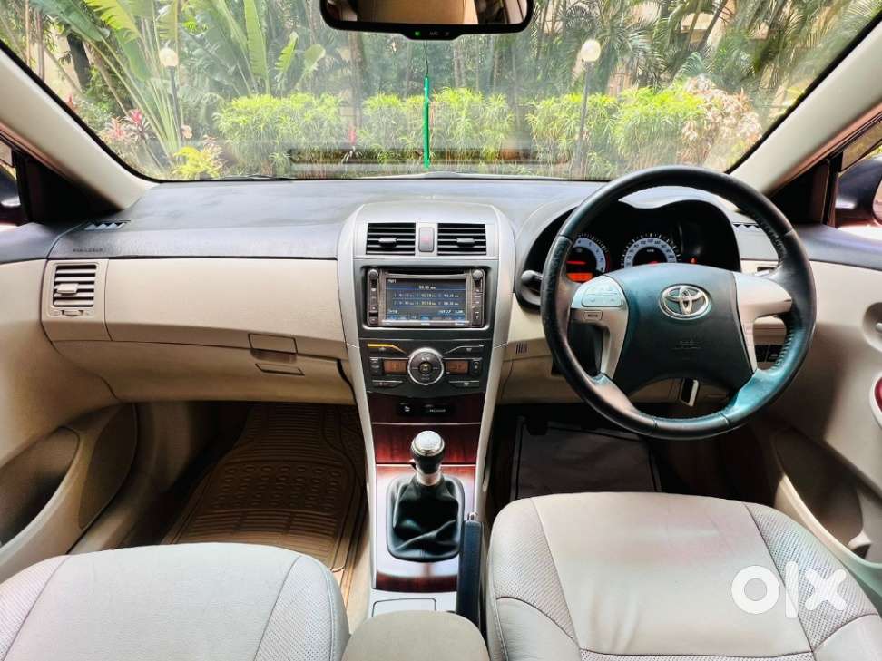 Toyota Corolla Altis G, 2012, Petrol