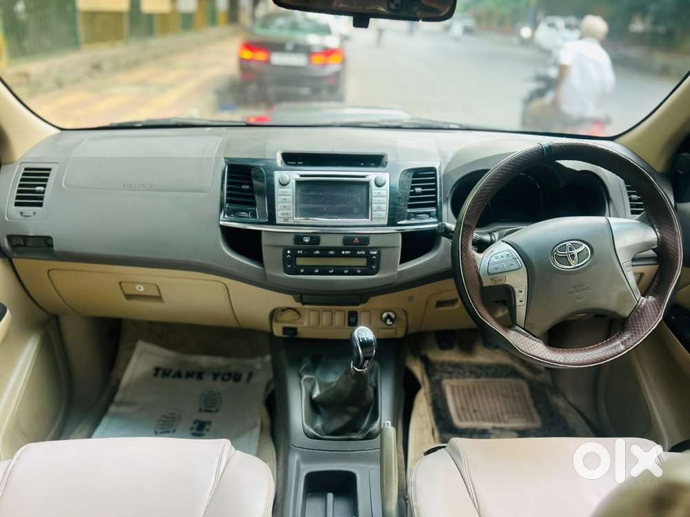 Toyota Fortuner 4x2 Manual, 2013, Diesel