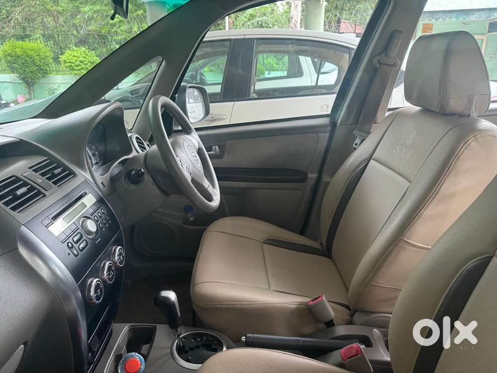 Maruti Suzuki Sx4 Zxi Automatic Bs-iv, 2011, Petrol