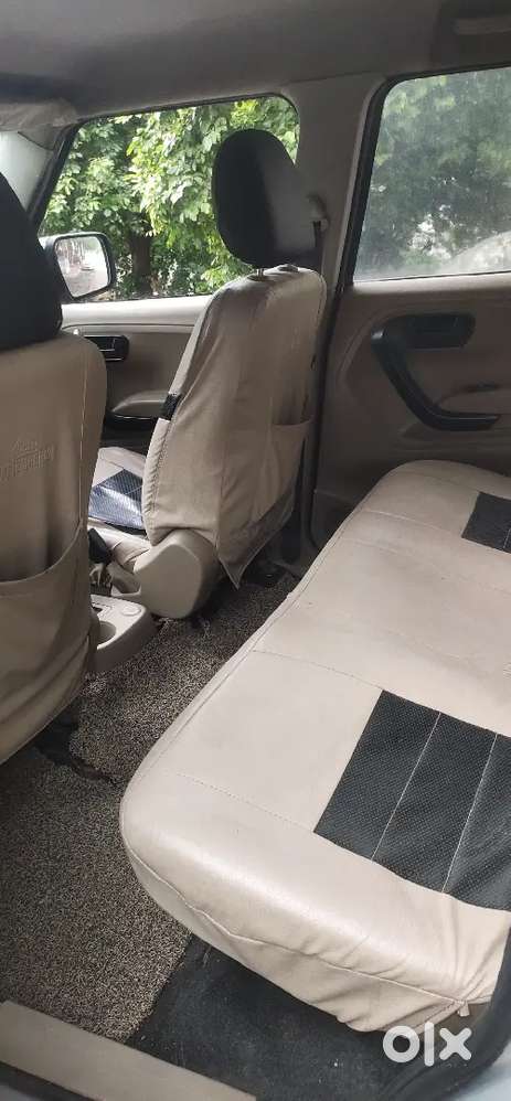 Mahindra Tuv 300 2017