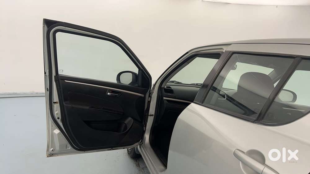 Maruti Suzuki Swift Vvt Vxi, 2015, Petrol