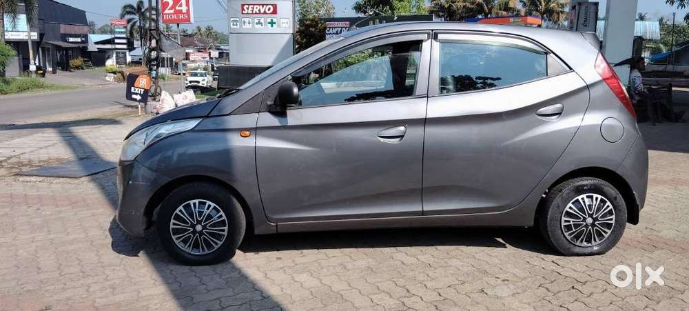 Hyundai Eon Era +, 2017, Petrol