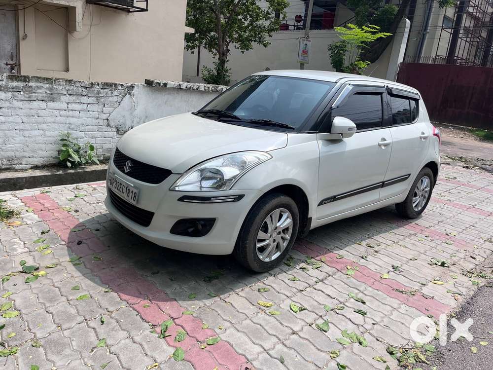 Maruti Suzuki Swift Vvt Zxi, 2012, Petrol