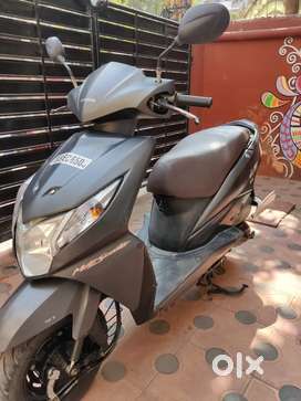 Honda dio discount grey colour price