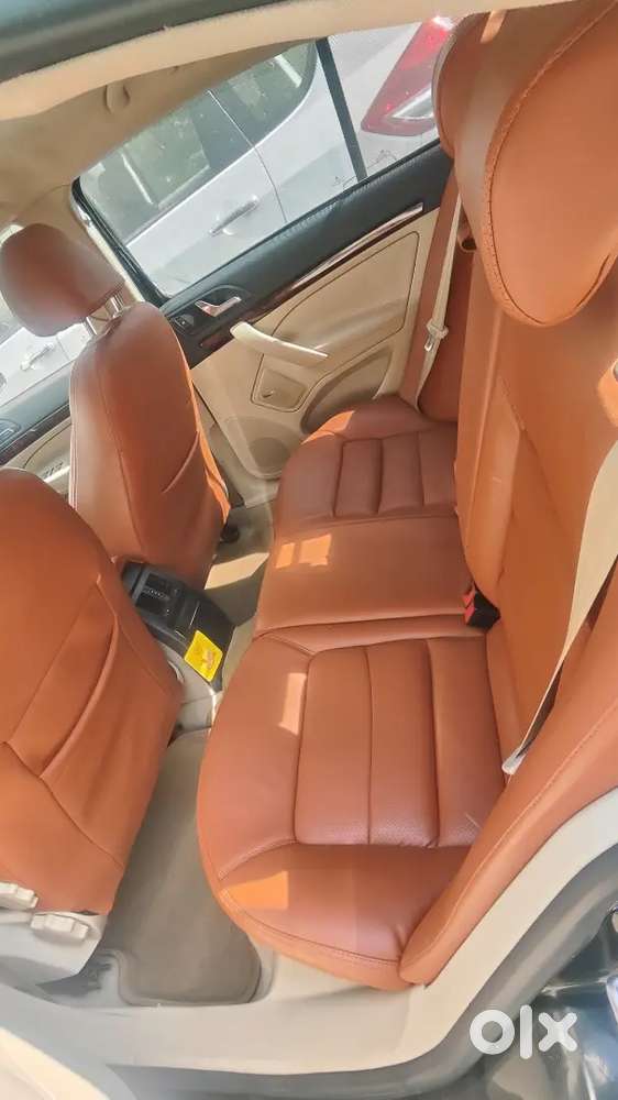 Skoda Laura 2012 Diesel 100000 Km Driven