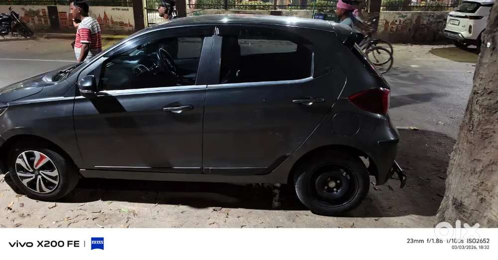 Tata Tiago 2021 Petrol 32200 Km Driven