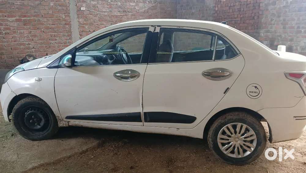 Hyundai Xcent 2016 Base