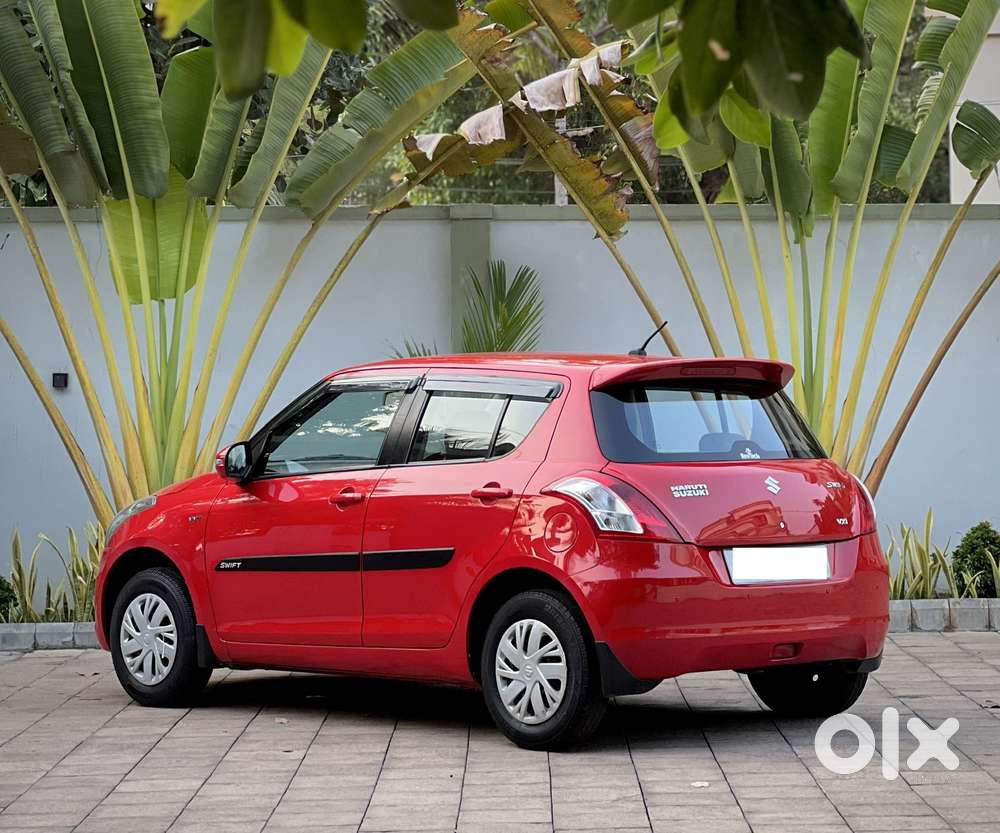 Maruti Suzuki Swift 1.2 Vxi (o), 2015, Petrol