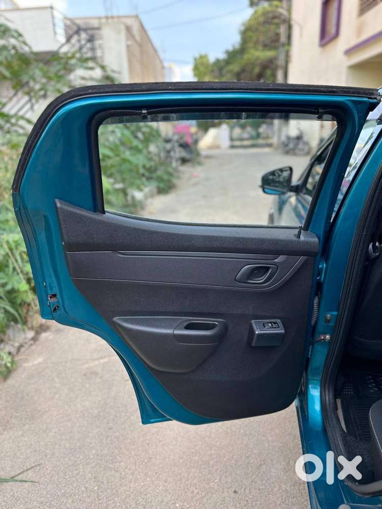 Renault Kwid 2022 Petrol 12370 Km Driven