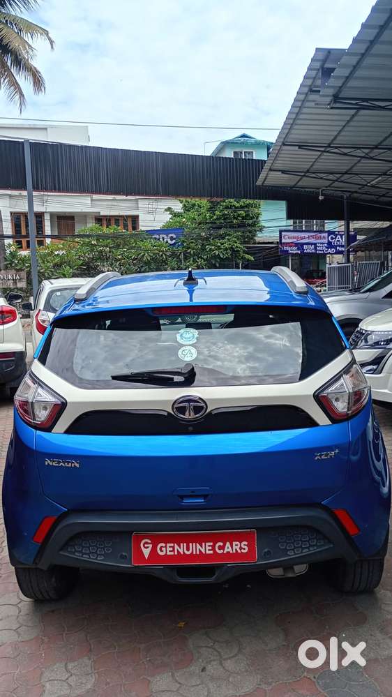Tata Nexon 1.2 Revotron Xza Plus, 2019, Petrol
