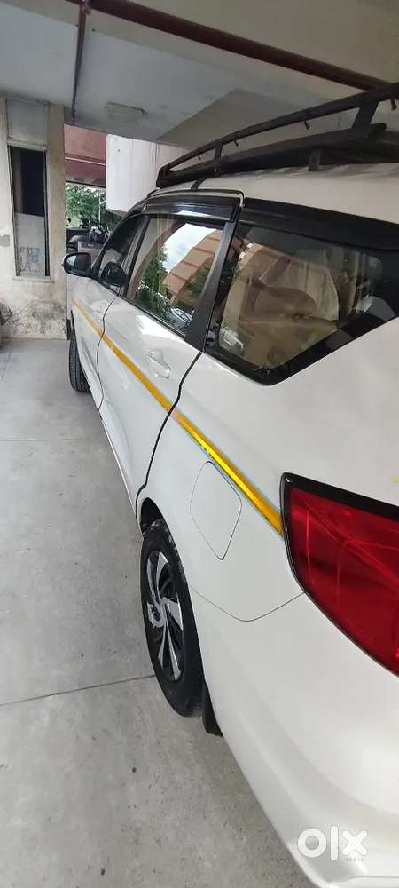 Maruti Suzuki Ertiga Vxi 2022